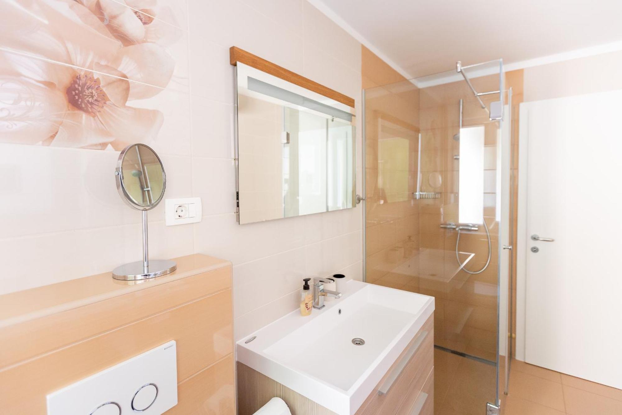Apartment Satureja Montana Σπλιτ Εξωτερικό φωτογραφία