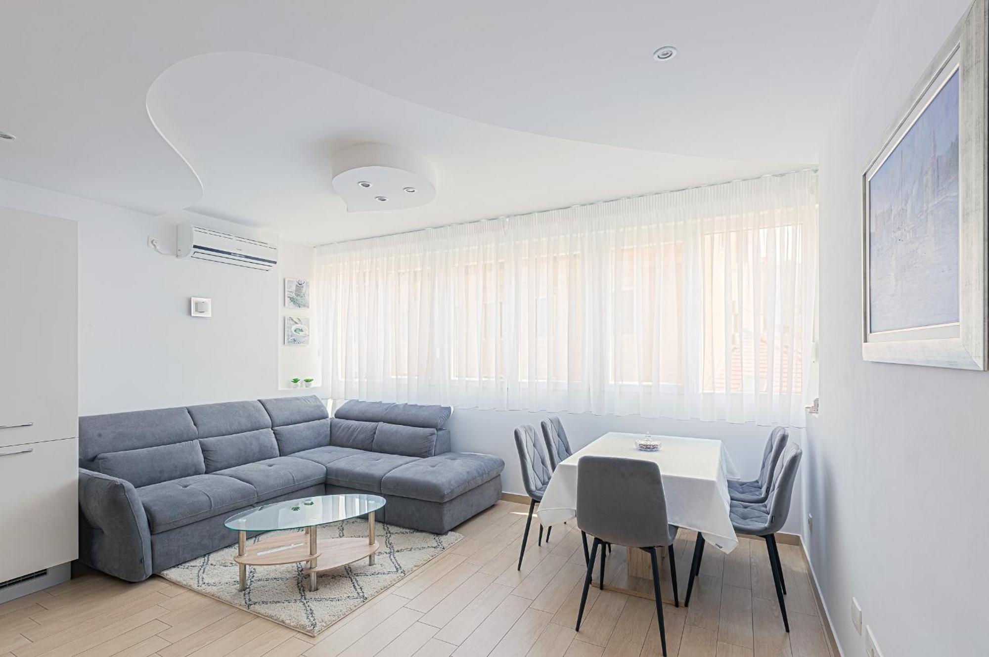 Apartment Satureja Montana Σπλιτ Εξωτερικό φωτογραφία
