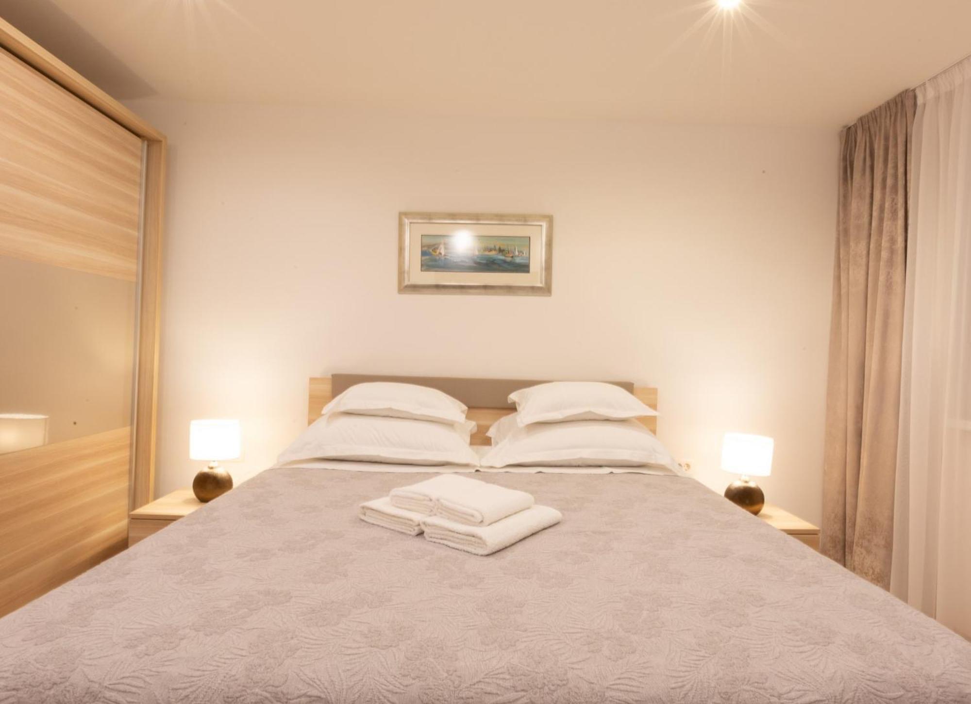 Apartment Satureja Montana Σπλιτ Εξωτερικό φωτογραφία